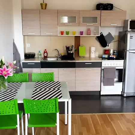 Apartamento Seetime B2b Unterkuenfte Inklusiv Kategorie L Merseburg